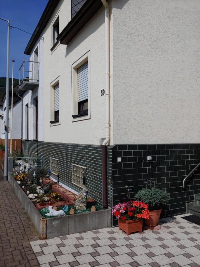 Gaestehaus Rheinburgenblick Kestert Екстериор снимка